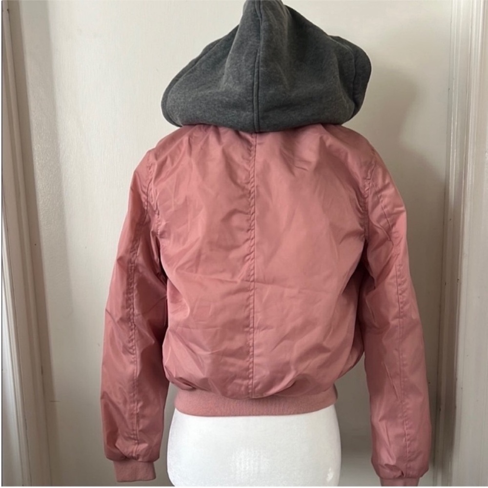 Fashion Nova | NWT Women’s Size S Tamara Hooded Pink and Gray Bomber Jacket - Picture 5 of 5